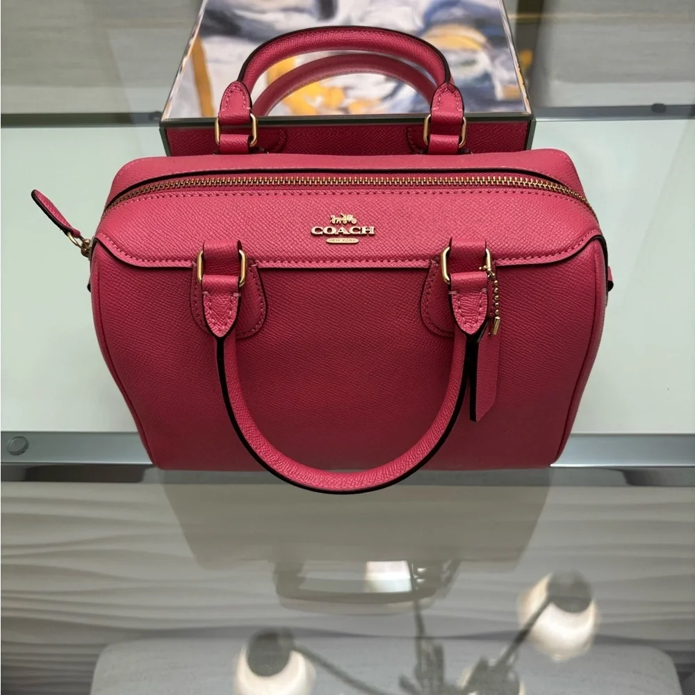Authentic Coach Pink Mini Bennett/Excellent Condition - Picture 2 of 10